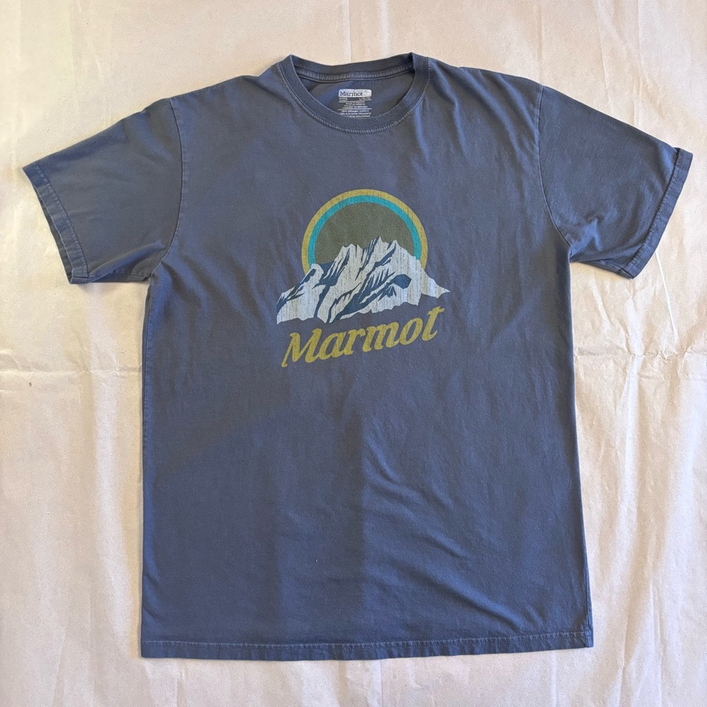 MARMOT graphic T Men's L in good used condition.